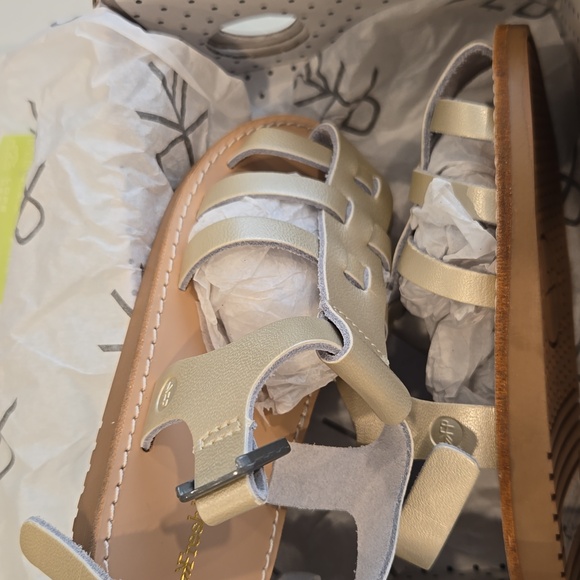 Freshly picked Bixby platinum fisherman sandals Size 6 - Picture 7 of 7